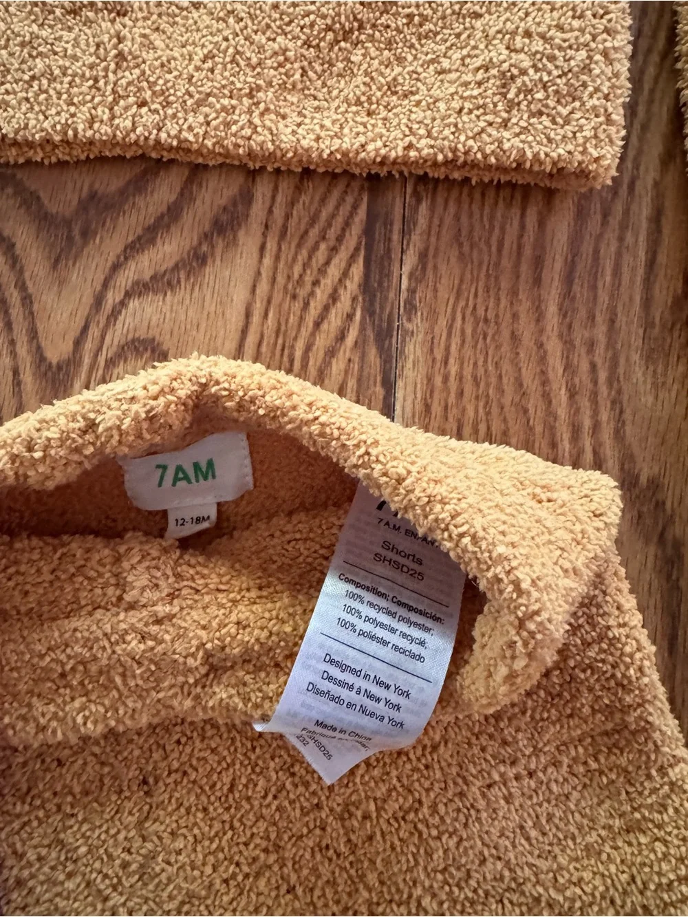 7am Enfant Fuzzy Set